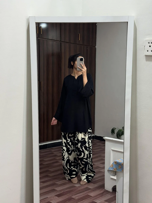 BLACK/WHITE (FARSHI SHALWAR)-2PC